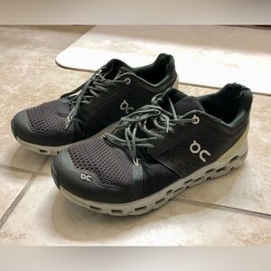 On Running Men's Black and Gray Athletic Shoes